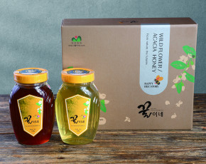 [칠곡양봉영농조합법인] 꿀 선물4호(아카시아꿀1.2Kg+야생화꿀1.2Kg)(1+등급검사꿀)